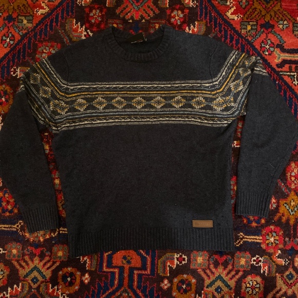 Sherpa navy blue and yellow sweater - Picture 1 of 3